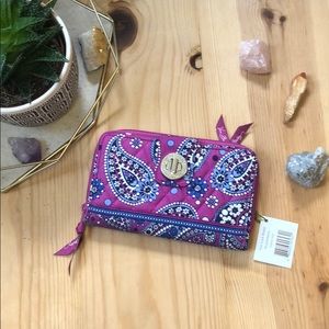 Vera Bradley wallet